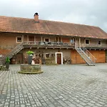 Schoenauer Hof - Wohnung Max Josef
